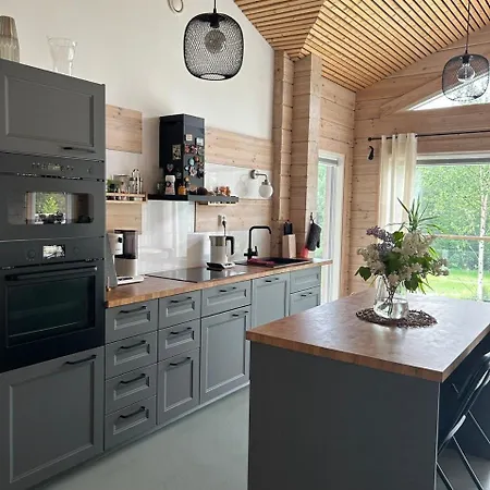 Kiiski Villa *